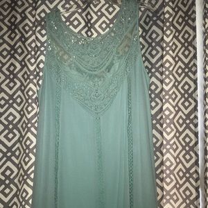 Super cute dress!